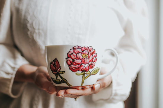 Tasse grand format design pivoine Pero