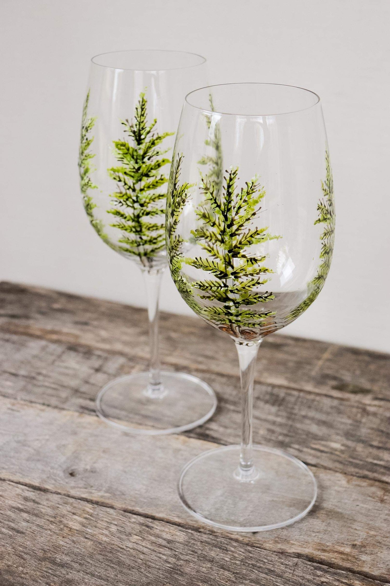 Verres sur pied design forêt boréal
