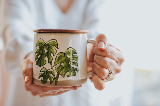 Tasse en grès | Monstera | couvercle en acacia