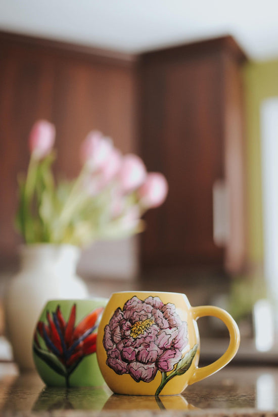 Tasse en grès vert lime design oiseau du paradis Pero