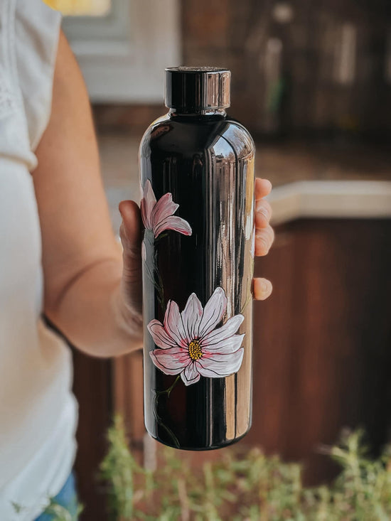 Gourde isolante noire lustré design fleur magnolia