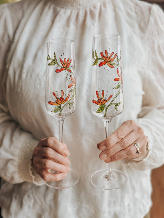 Duo de flûtes à champagne fleurs abstraites