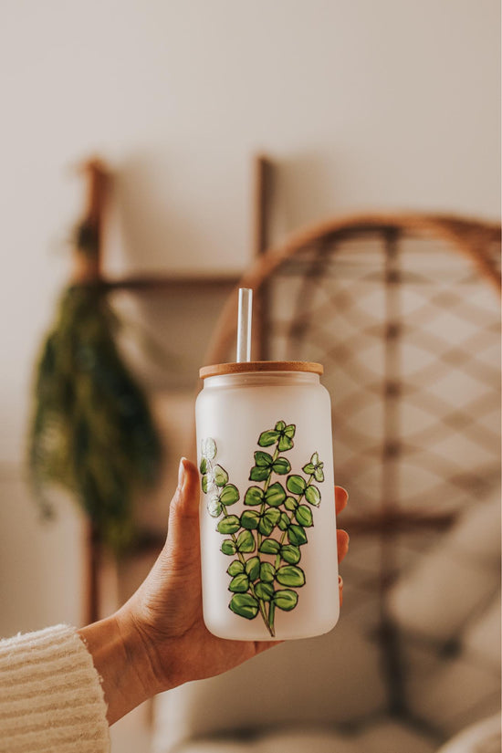 Verre canette givré avec couvercle et paille design eucalyptus