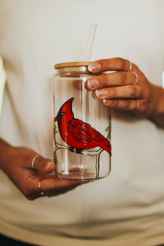 Verre canette design cardinal avec couvercle et paille
