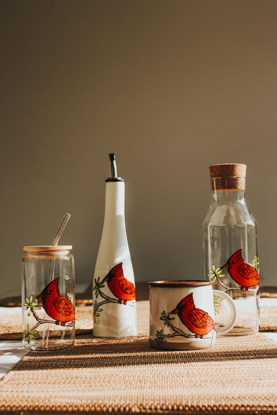 Carafe d'eau en verre design oiseau cardinal | art de la table