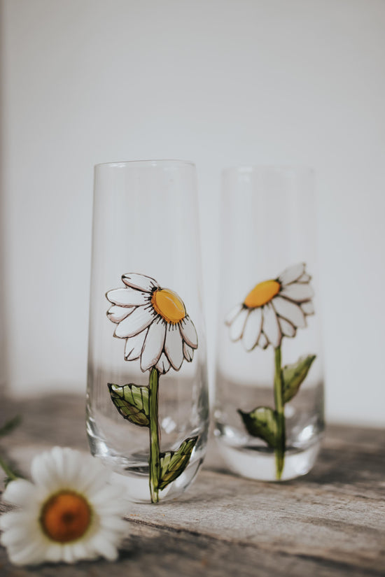 Duo de flûtes à champagne marguerites
