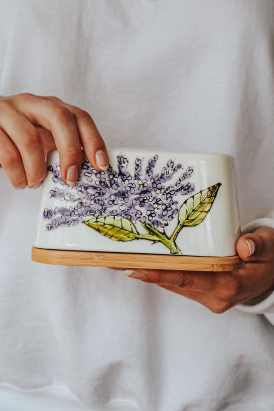 Lilac butter dish with bamboo base