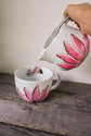 Teapot with infuser design moiré pink flower